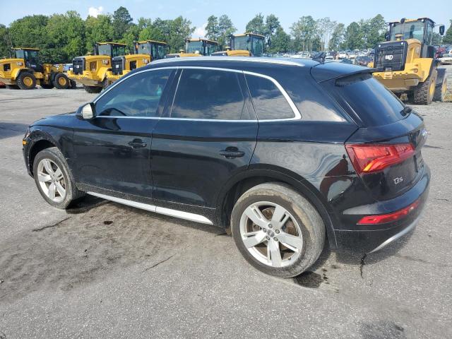 WA1BNAFY8J2079057 - 2018 AUDI Q5 PREMIUM PLUS BLACK photo 2