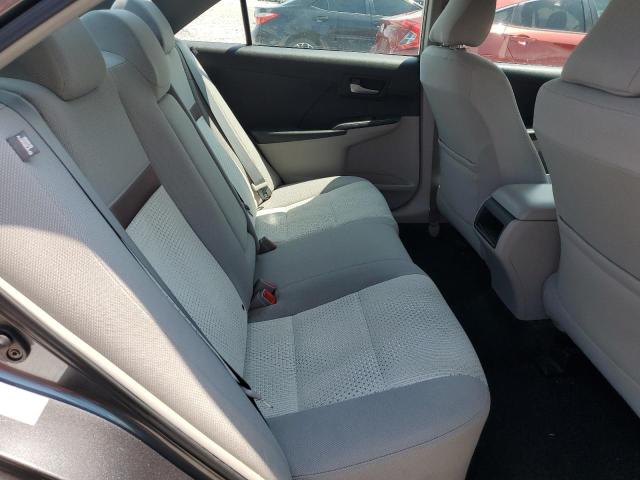 4T1BF1FK0CU020764 - 2012 TOYOTA CAMRY BASE Մոխրագույն լուսանկար 10