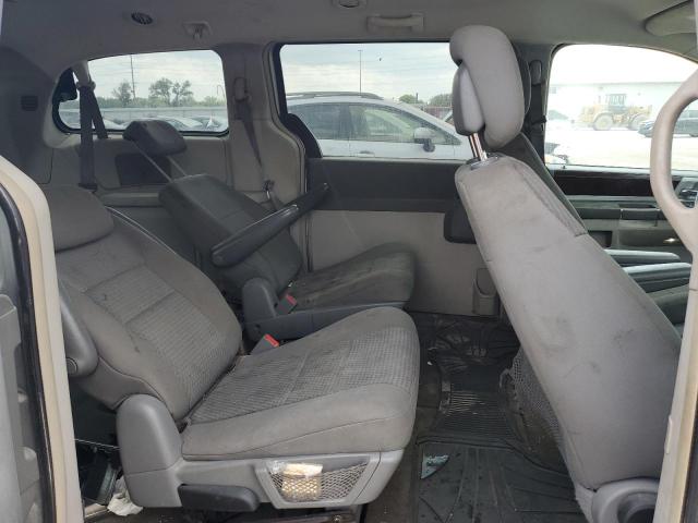 2A4RR5D15AR373727 - 2010 CHRYSLER TOWN & COU TOURING SILVER photo 11