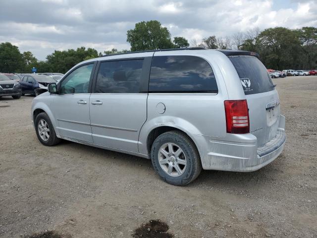 2A4RR5D15AR373727 - 2010 CHRYSLER TOWN & COU TOURING SILVER photo 2