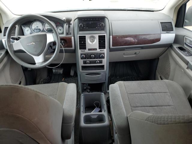 2A4RR5D15AR373727 - 2010 CHRYSLER TOWN & COU TOURING SILVER photo 8