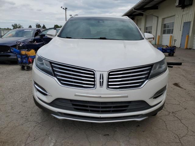 5LMCJ3D94JUL32515 - 2018 LINCOLN MKC RESERVE WHITE photo 5