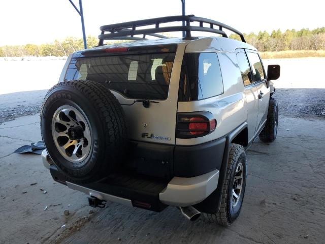 JTEZU11F370001203 - 2007 TOYOTA FJ CRUISER SILVER photo 4