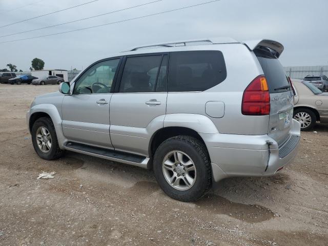 JTJBT20X460118793 - 2006 LEXUS GX 470 SILVER photo 2