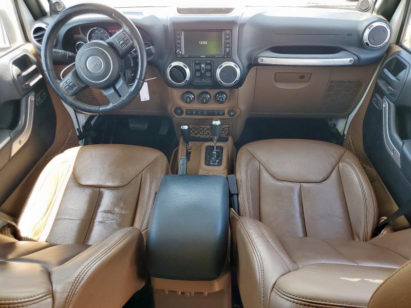 1C4BJWEG2DL609951 - 2013 JEEP WRANGLER U SAHARA Ağ foto 8