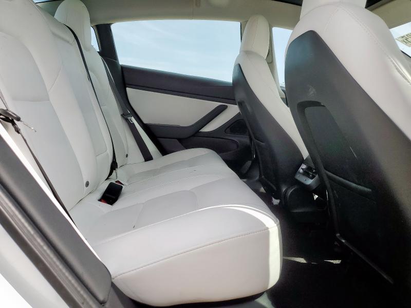 5YJ3E1EA1LF709953 - 2020 TESLA MODEL 3 白色 照片 10