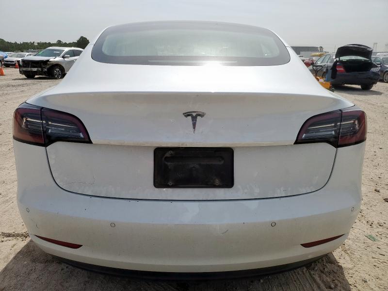 5YJ3E1EA1LF709953 - 2020 TESLA MODEL 3 白色 照片 6