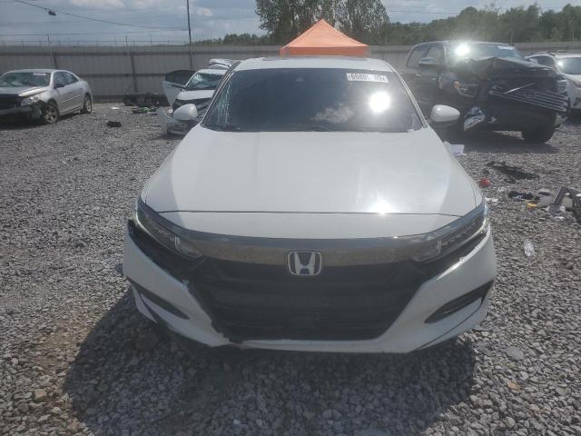 1HGCV2F3XLA000406 - 2020 HONDA ACCORD SPORT WHITE photo 5