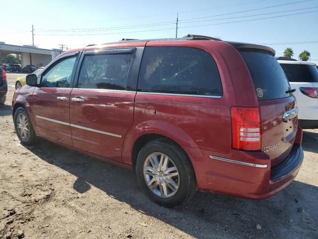 2A4RR7DX8AR321878 - 2010 CHRYSLER TOWN & COU LIMITED RED photo 2