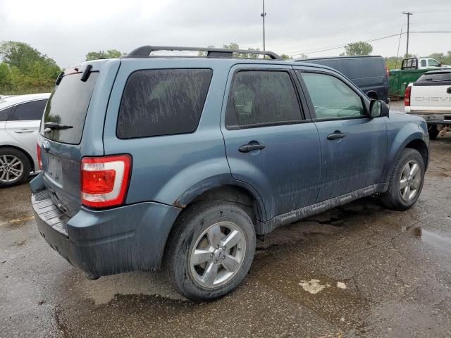 1FMCU0D78BKB12704 - 2011 FORD ESCAPE XLT BLUE photo 3