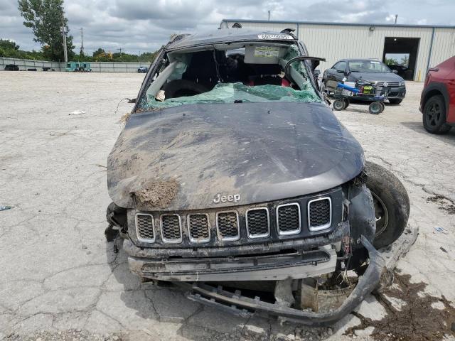 3C4NJDBB9KT742427 - 2019 JEEP COMPASS LATITUDE Сірий фото 5