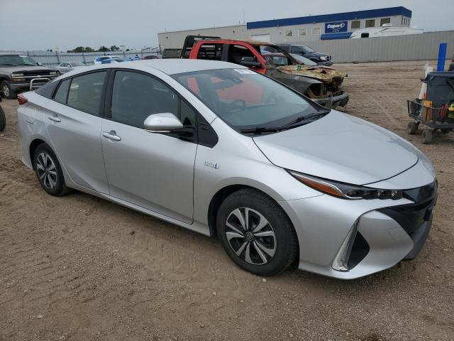 JTDKARFP2H3008271 - 2017 TOYOTA PRIUS PRIM 银色 照片 4