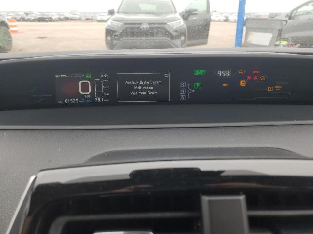 JTDKARFP2H3008271 - 2017 TOYOTA PRIUS PRIM 银色 照片 9