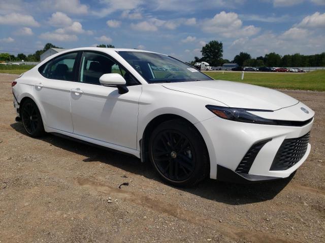 4T1DAACK9SU074638 - 2025 TOYOTA CAMRY XSE 白色 照片 4