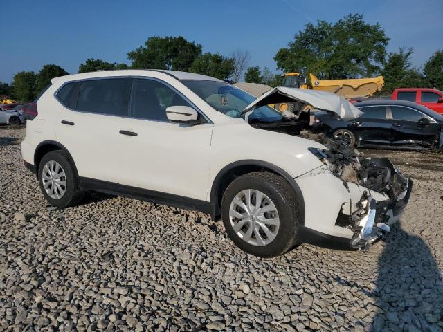5N1AT2MT6JC825645 - 2018 NISSAN ROGUE S WHITE photo 4