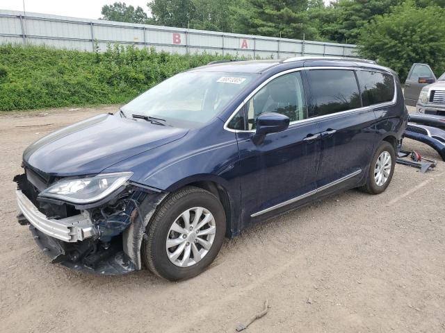 2C4RC1EG5JR306080 - 2018 CHRYSLER PACIFICA TOURING L PLUS BLUE photo 1