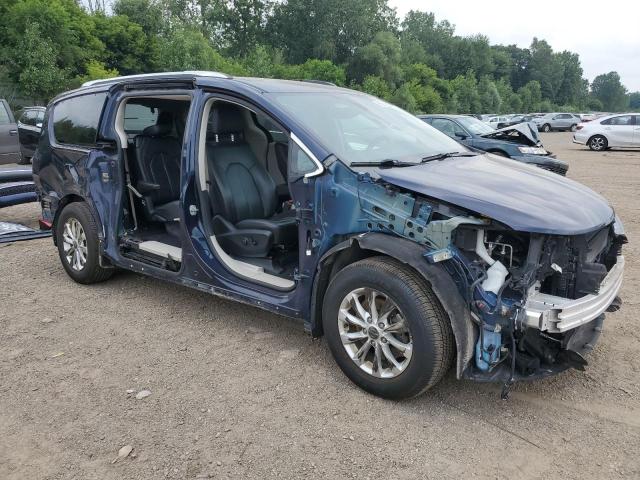 2C4RC1EG5JR306080 - 2018 CHRYSLER PACIFICA TOURING L PLUS BLUE photo 4