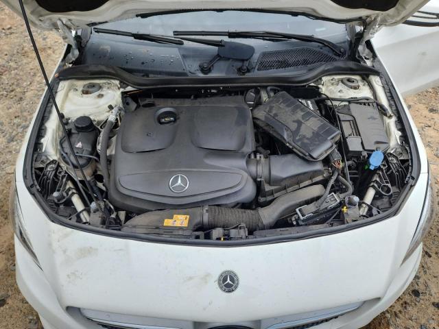 WDDSJ4GB5KN725206 - 2019 MERCEDES-BENZ CLA 250 4MATIC WHITE photo 11