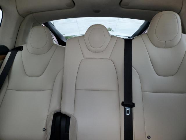 5YJXCDE25KF181219 - 2019 TESLA MODEL X Weiß Foto 10