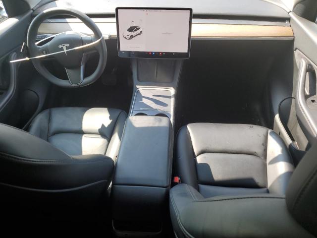 7SAYGAEE0NF316566 - 2022 TESLA MODEL Y 白色 照片 8