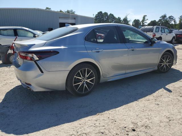 4T1S11AK4PU167228 - 2023 TOYOTA CAMRY SE NIGHT SHADE SILVER photo 3