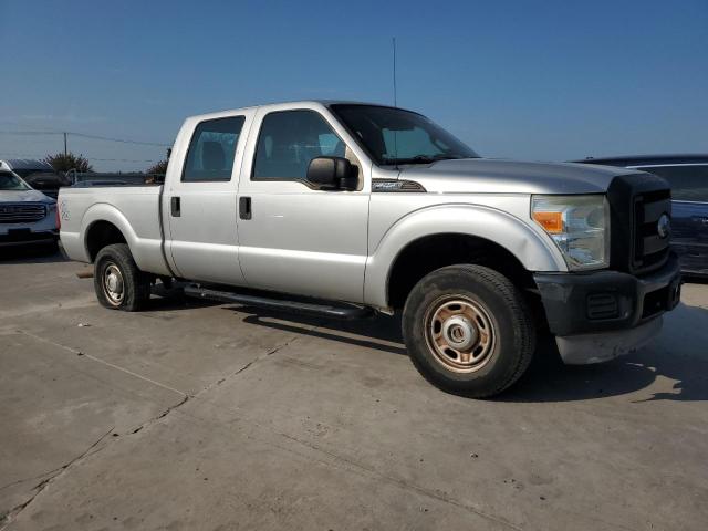 1FT7W2B65BEA64826 - 2011 FORD F250 SUPER DUTY SILVER photo 4