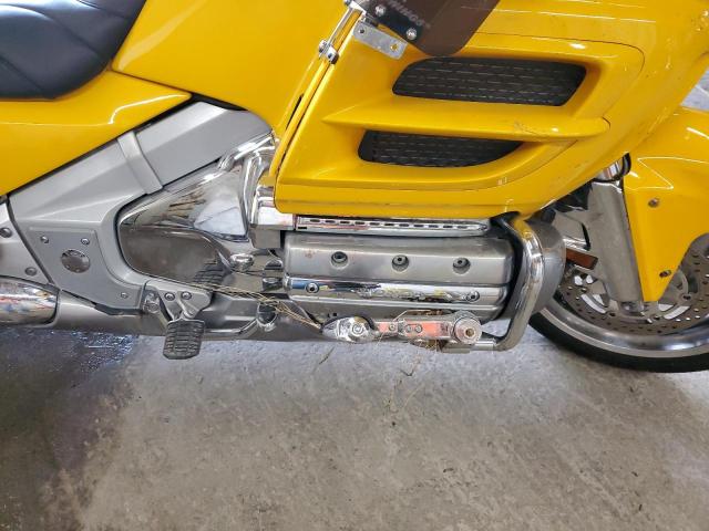 1HFSC47085A402465 - 2005 HONDA GL1800 YELLOW photo 7