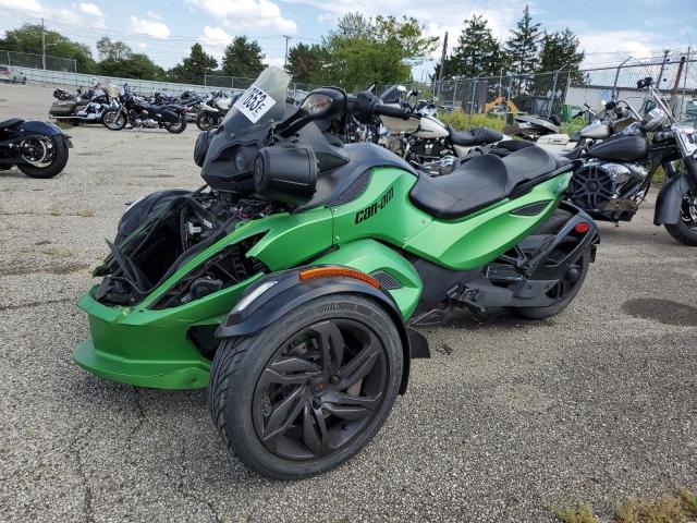 2BXNABC18DV000365 - 2013 CAN-AM SPYDER ROA RS GREEN photo 2