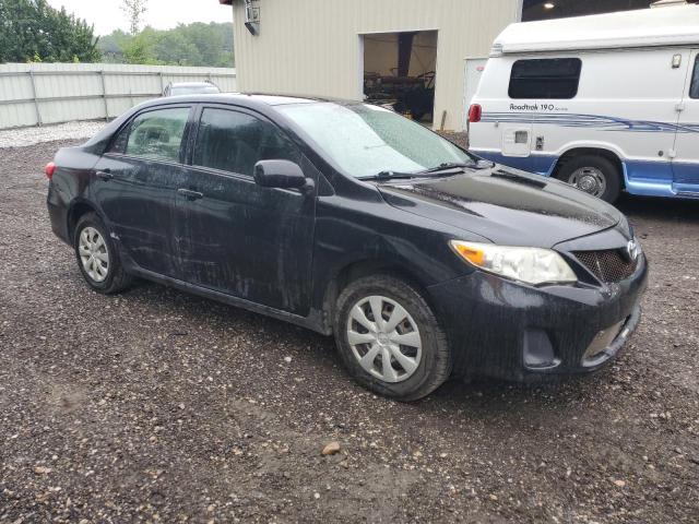 JTDBU4EE7BJ097154 - 2011 TOYOTA COROLLA BASE Czarny zdjęcie 4