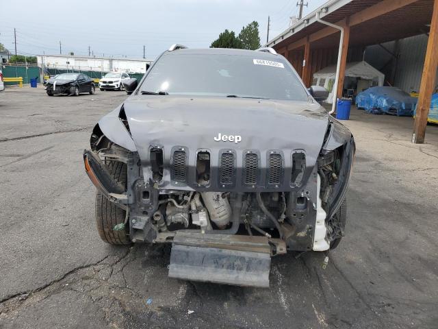 1C4PJMCB5HW589569 - 2017 JEEP CHEROKEE LATITUDE 灰色 照片 5