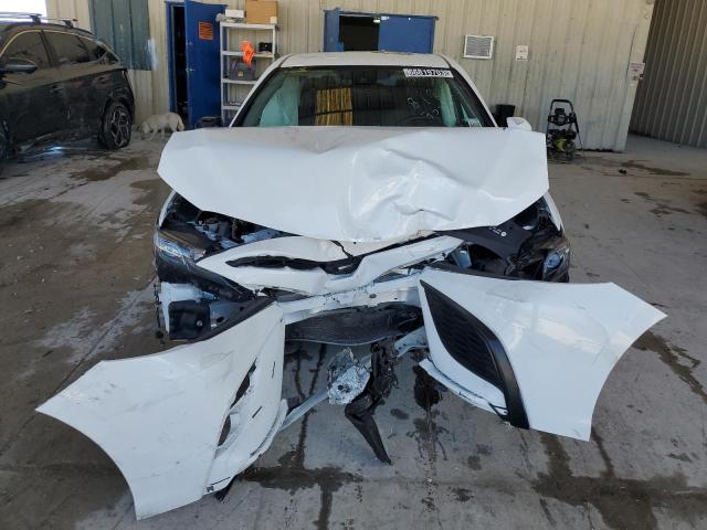 4T1G11AK2PU735627 - 2023 TOYOTA CAMRY SE NIGHT SHADE WHITE photo 5