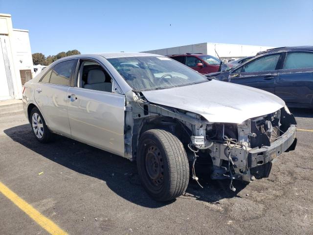 4T1BK46K38U572280 - 2008 TOYOTA CAMRY LE SILVER photo 4