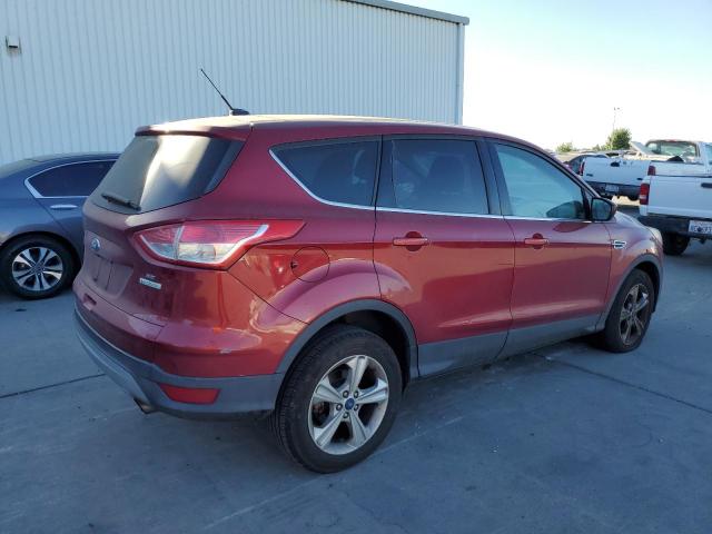 1FMCU0GX0EUC16947 - 2014 FORD ESCAPE SE RED photo 3