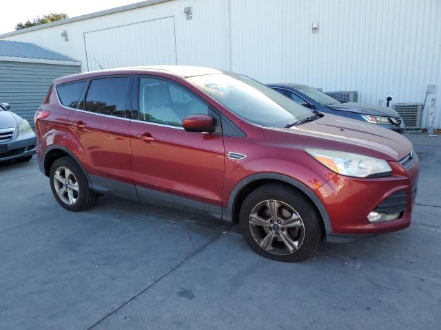 1FMCU0GX0EUC16947 - 2014 FORD ESCAPE SE RED photo 4