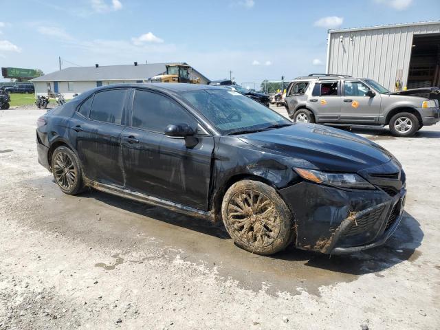 4T1G11BK6NU064300 - 2022 TOYOTA CAMRY SE BLACK photo 4