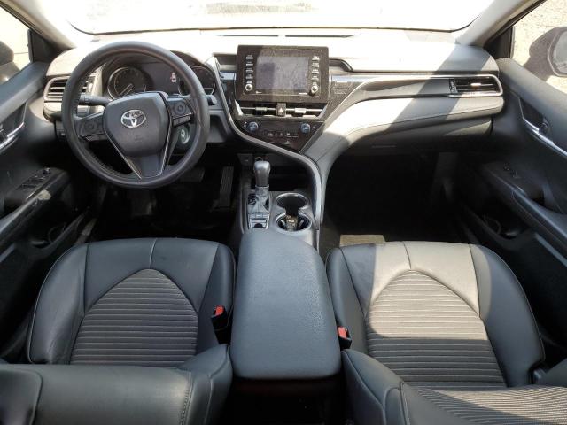 4T1G11BK6NU064300 - 2022 TOYOTA CAMRY SE BLACK photo 8