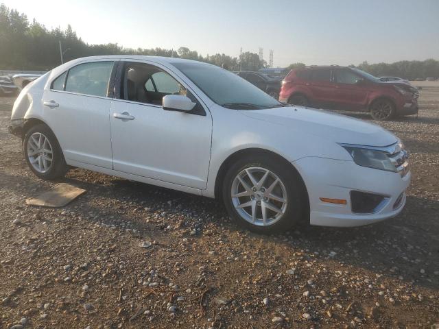 3FAHP0JG2AR172029 - 2010 FORD FUSION SEL WHITE photo 4