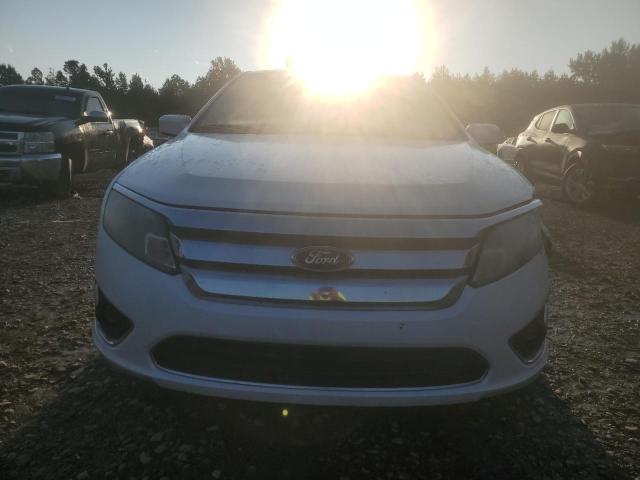 3FAHP0JG2AR172029 - 2010 FORD FUSION SEL WHITE photo 5