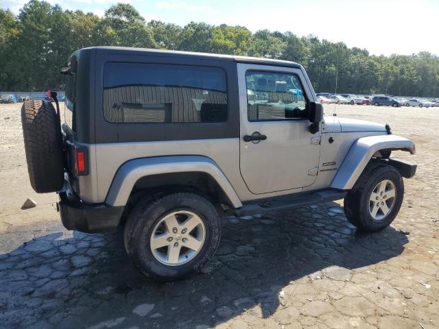 1C4AJWAG1EL113770 - 2014 JEEP WRANGLER SPORT SILVER photo 3