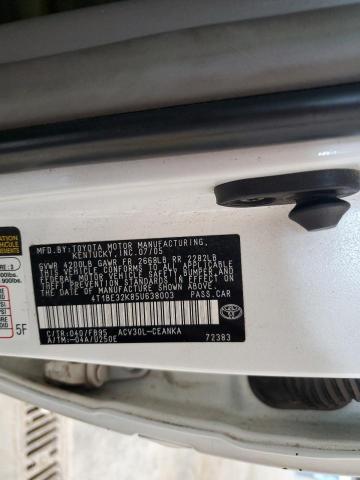 4T1BE32K85U638003 - 2005 TOYOTA CAMRY LE Weiß Foto 12
