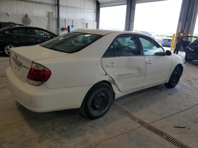 4T1BE32K85U638003 - 2005 TOYOTA CAMRY LE Weiß Foto 3