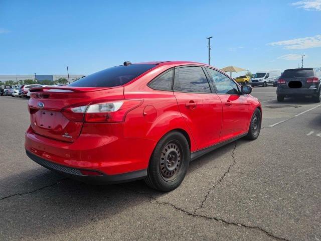 1FADP3F23EL151353 - 2014 FORD FOCUS SE RED photo 4