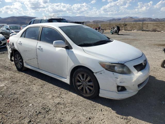 2T1BU4EE8AC450057 - 2010 TOYOTA COROLLA BASE WHITE photo 4