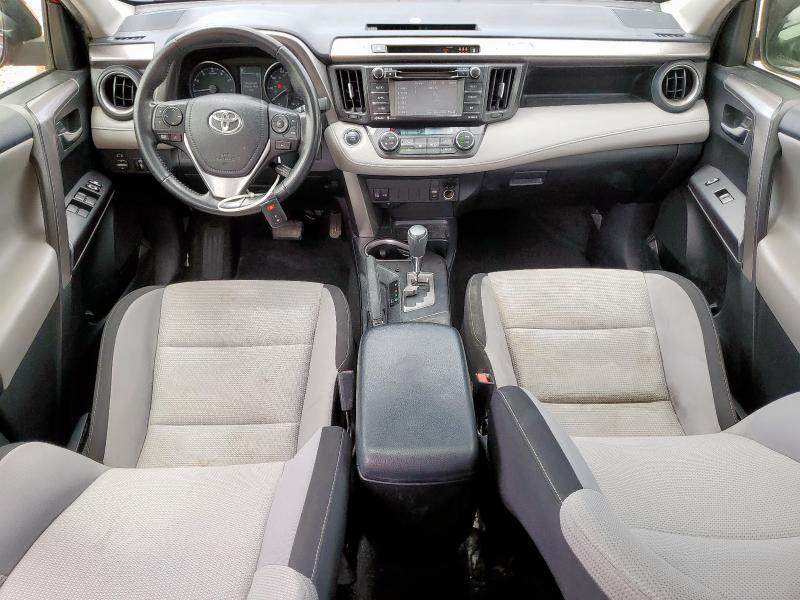 JTMWFREV0HJ147975 - 2017 TOYOTA RAV4 XLE RED photo 8