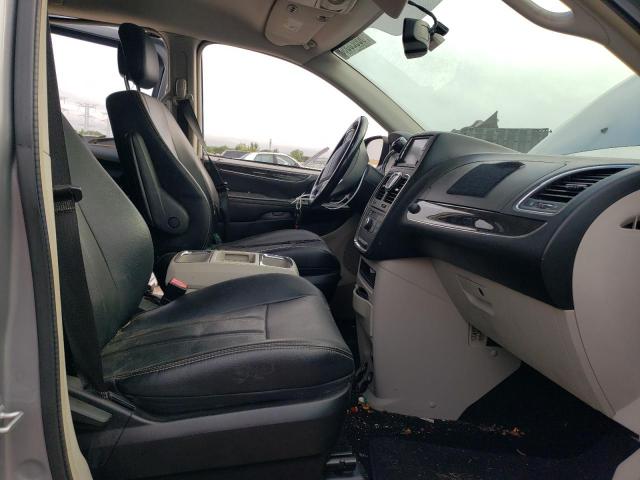 2C4RC1BG3ER383279 - 2014 CHRYSLER TOWN & COU TOURING SILVER photo 7