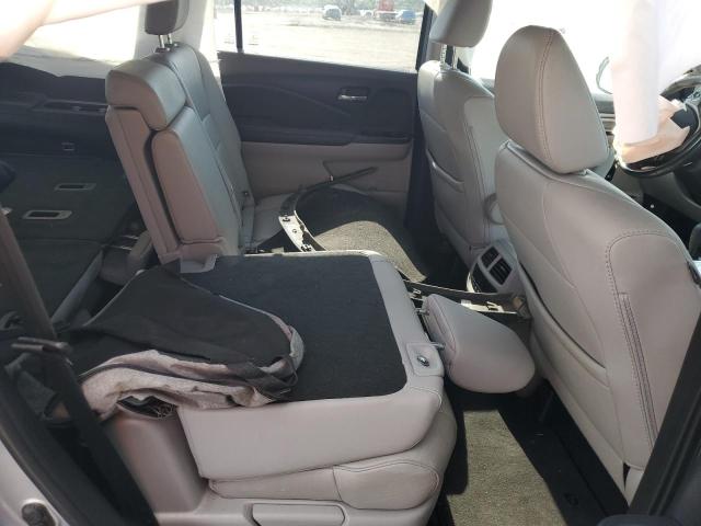 5FNYF5H57JB013023 - 2018 HONDA PILOT EXL Сріблястий фото 11