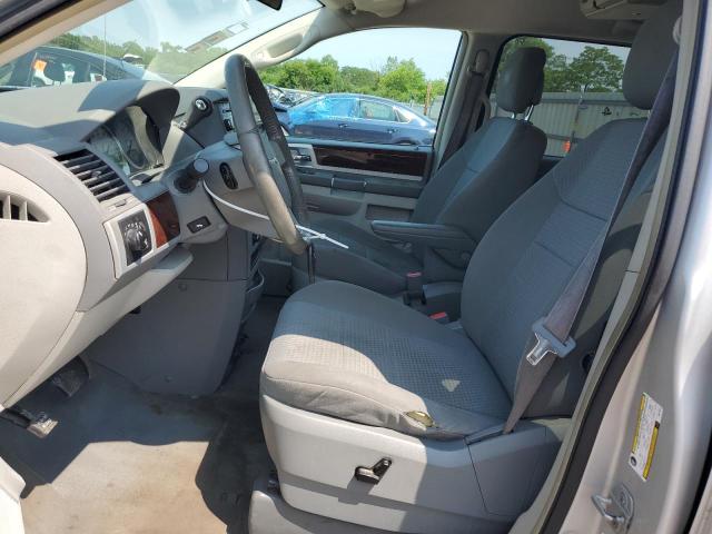 2A4RR5D14AR270914 - 2010 CHRYSLER TOWN & COU TOURING Gümüş foto 7