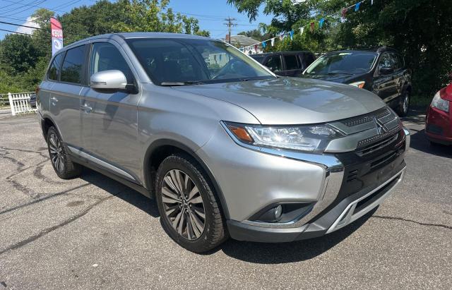2019 MITS OUTLANDER SE, null