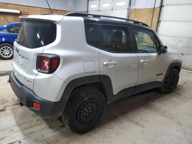 ZACCJBCBXJPH13907 - 2018 JEEP RENEGADE TRAILHAWK Silber Foto 3