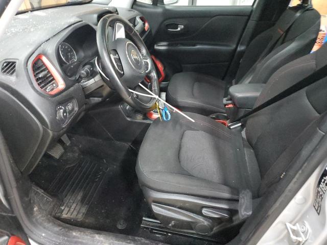 ZACCJBCBXJPH13907 - 2018 JEEP RENEGADE TRAILHAWK Silber Foto 7